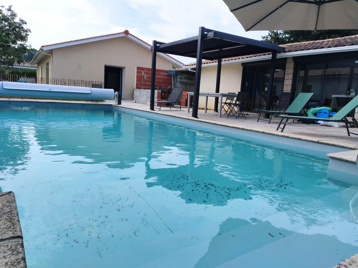2 Maisons De 3 Et 2 Chambres Avec Grande Piscine Commune La Teste-de-Buch Eksteriør bilde